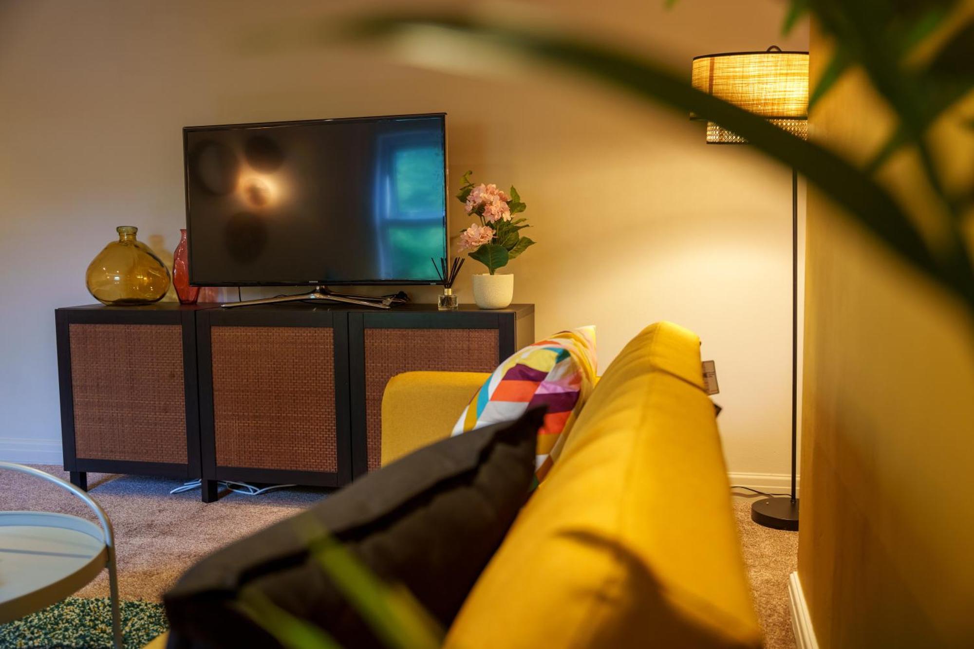 Stay With Airhgt @ Luxe Apartment In Central Harrogate Eksteriør billede