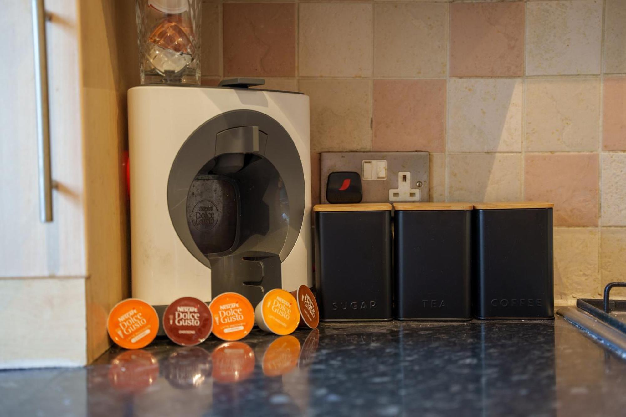Stay With Airhgt @ Luxe Apartment In Central Harrogate Eksteriør billede