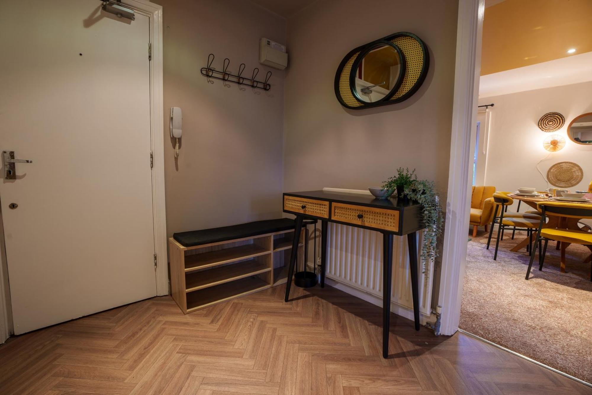 Stay With Airhgt @ Luxe Apartment In Central Harrogate Eksteriør billede